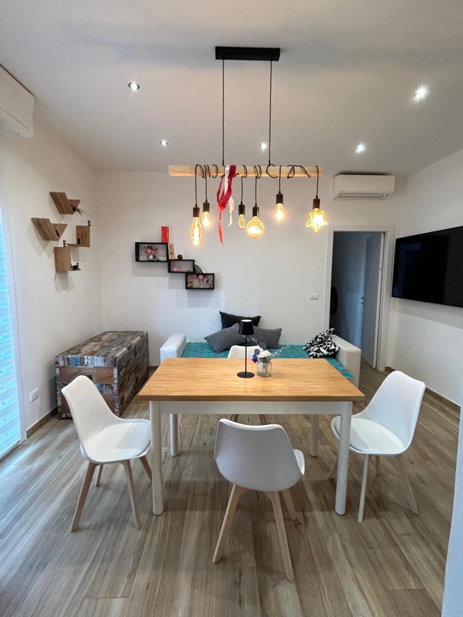 Il Tortellino Vagante - Elegant Apartment 모데나 외부 사진